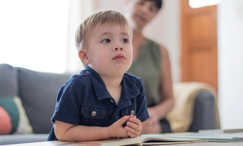 FTF_AgesAndStages_Spanish_Preschooler-3Years